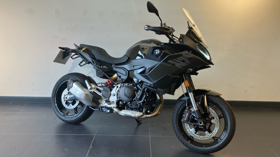 BMW F900 XR (25MY)